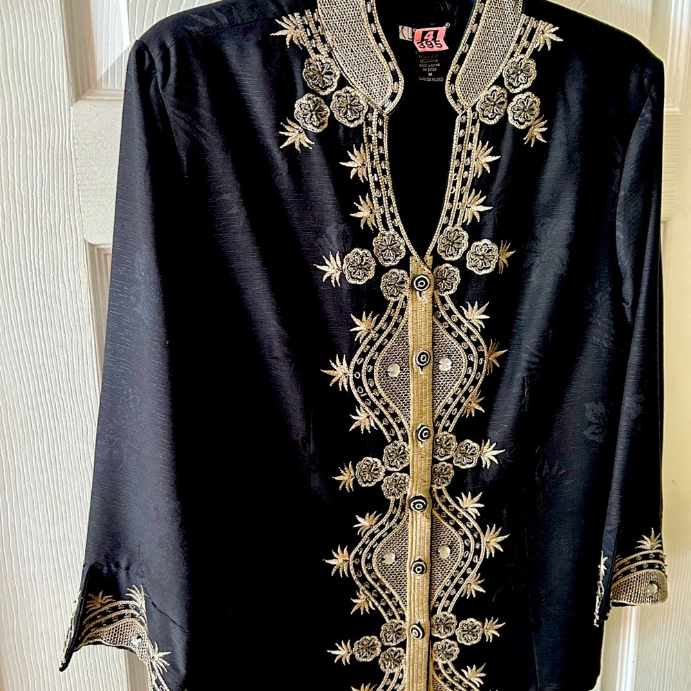 An original Carol Little 100% polyester Embroidered Jacket with 100% silk lining